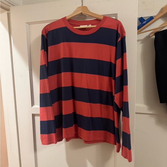 Clare V Long Sleeve Tee 

Vintage Poppy/Navy Rugby Stripe - Picture 6 of 6